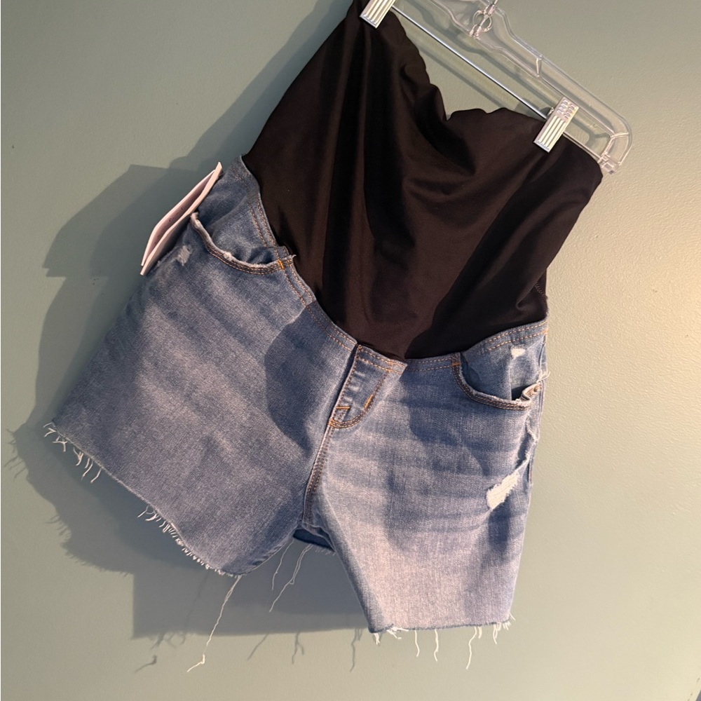 Size 8 maternity Jean shorts